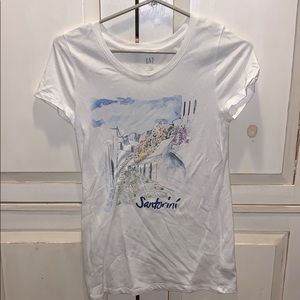 GAP Graphic Tee